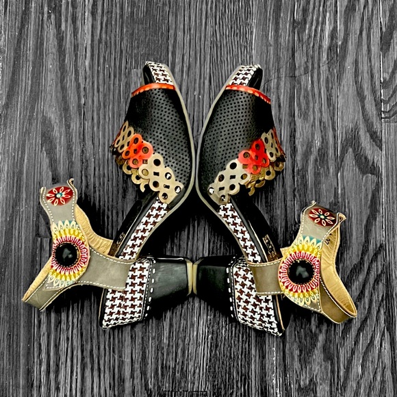 L’Artiste Boho Platform Sandals - Picture 9 of 9